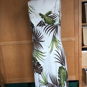 Paradise Motion Hawaiian dress